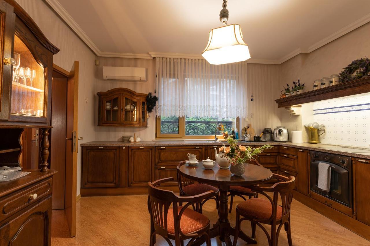 Luxury Private House In City Center Veliko Tárnovo Exterior foto